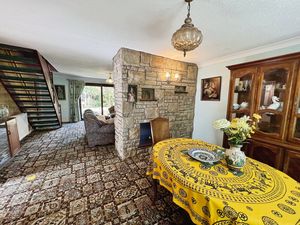 Lounge Dining Room- click for photo gallery